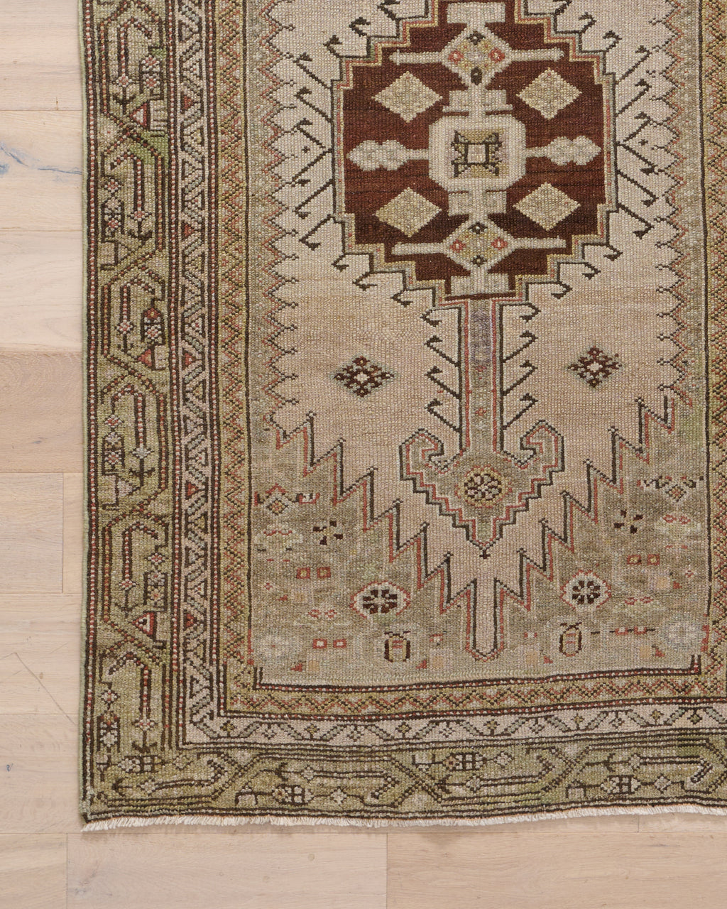 THAMES (3 X 15) The Vintage Rug Shop