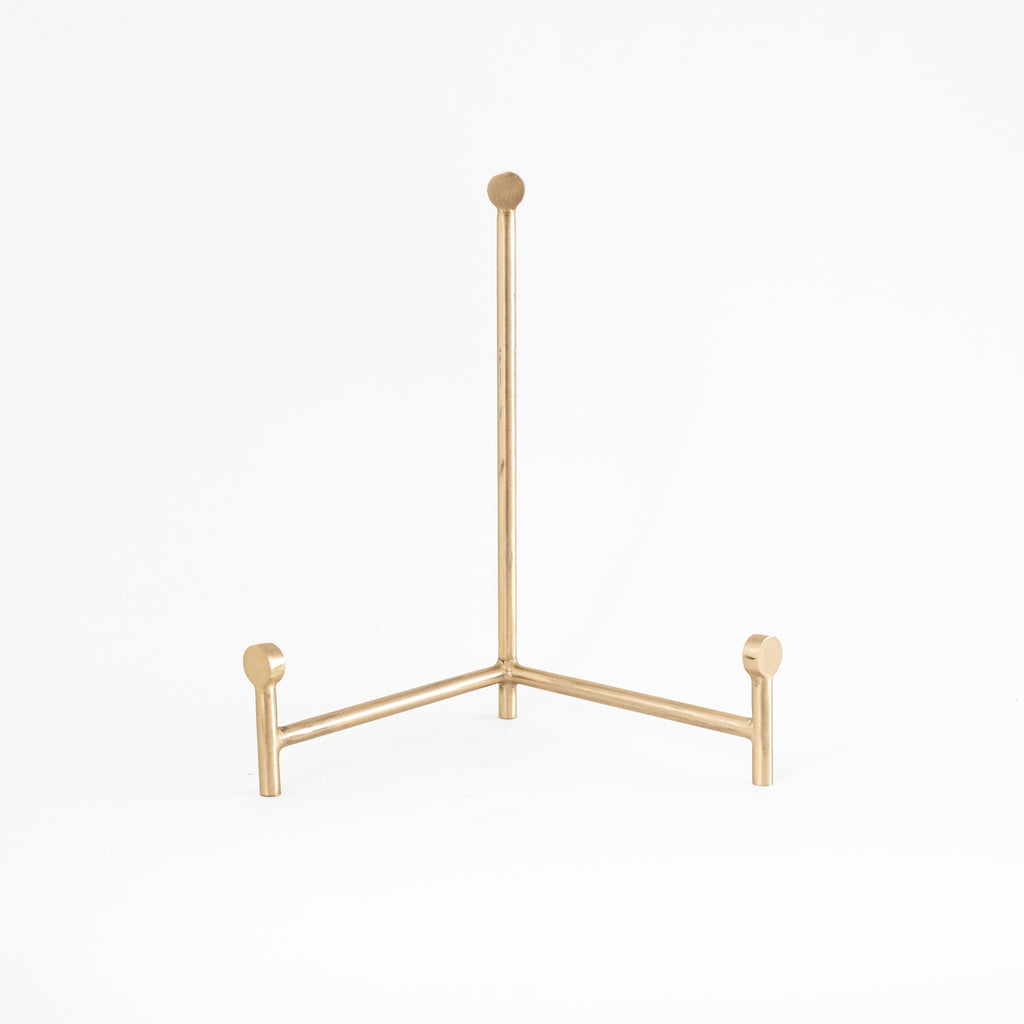 Brass Easel for art display – Found by Maja