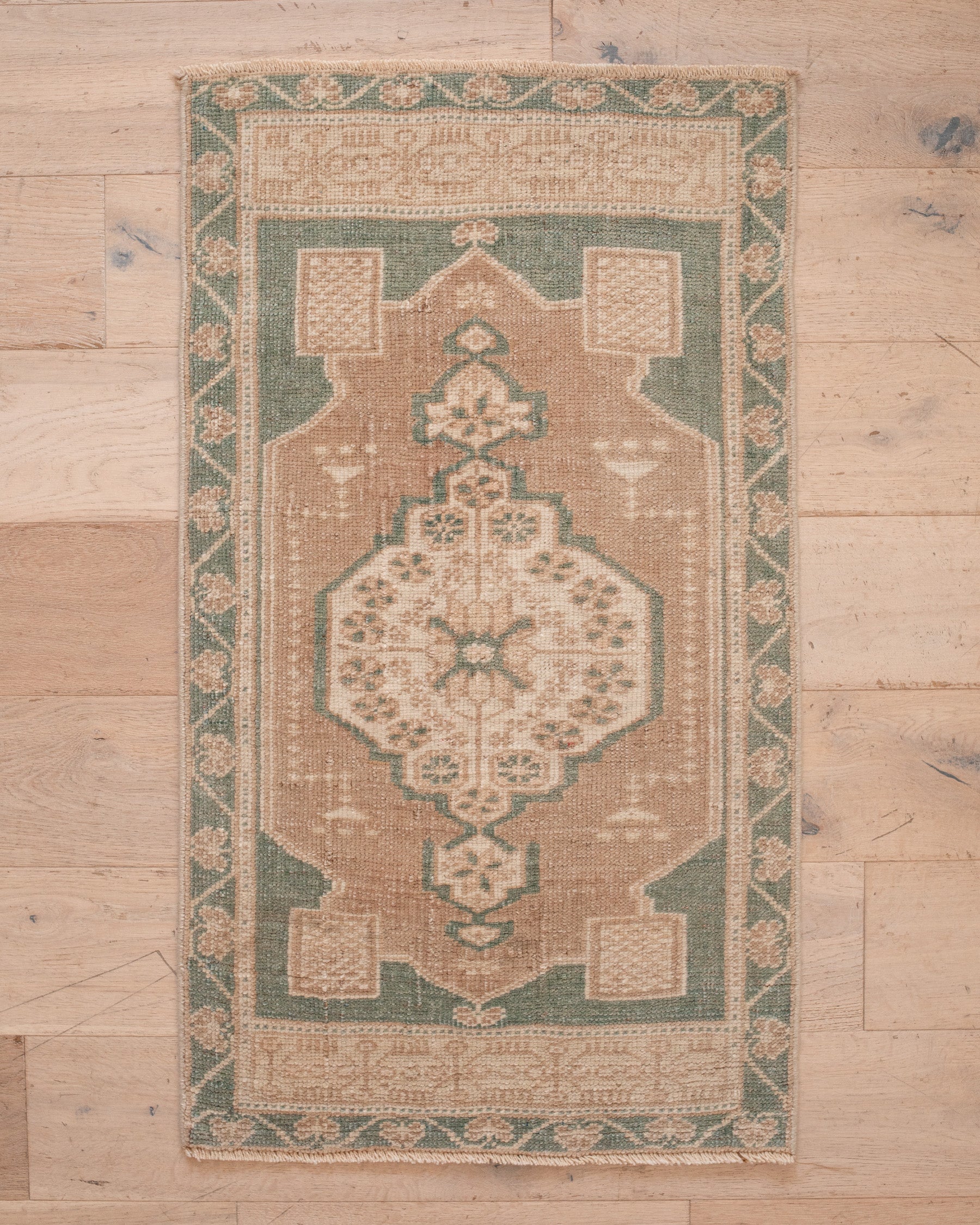 AMADI (2 X 3) – The Vintage Rug Shop