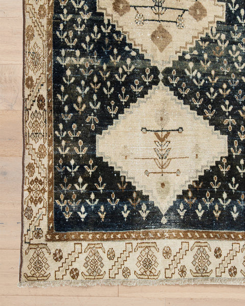 BECKER (4 X 14) – The Vintage Rug Shop