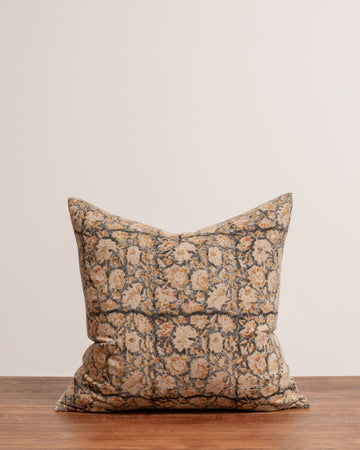 Alix Pillow II