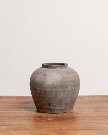 Vintage Clay Pot (M) CXXIV
