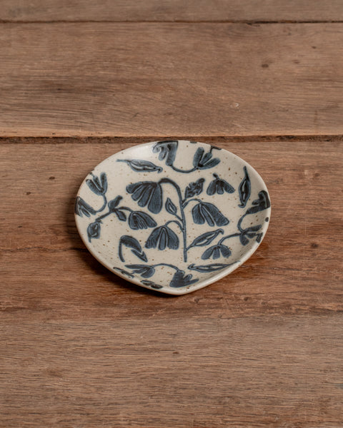 delft_floral_spoon_rest_cosmo-