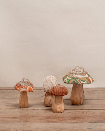 Festive Fungi S/4