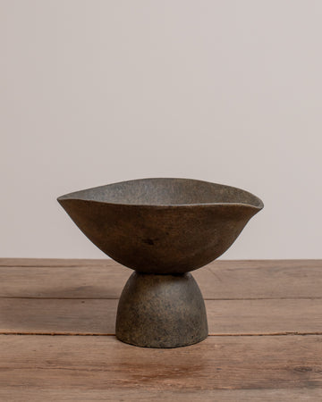 Jett Footed Bowl