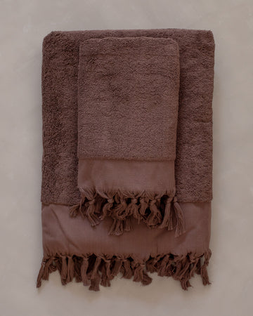 Kenna Bath Collection - Walnut