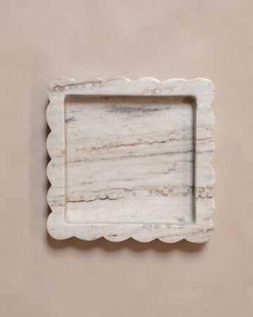 Scallop Marble Catchall