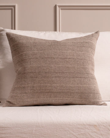 Sumner Pillow X