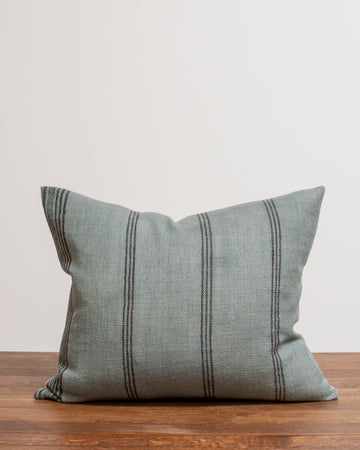 Palmer Pillow