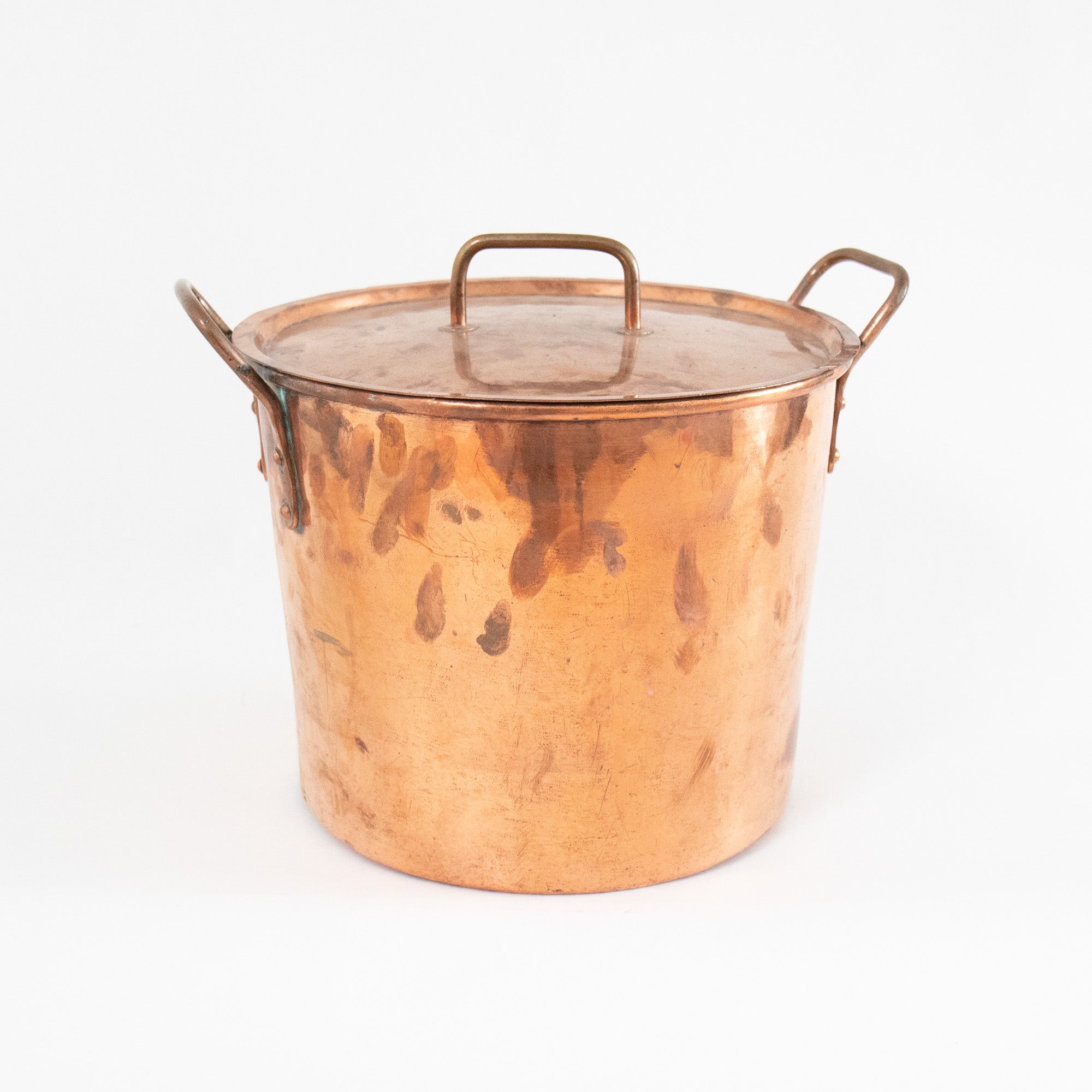 Antique Copper Stock Pot: Timeless Elegance in Cooking