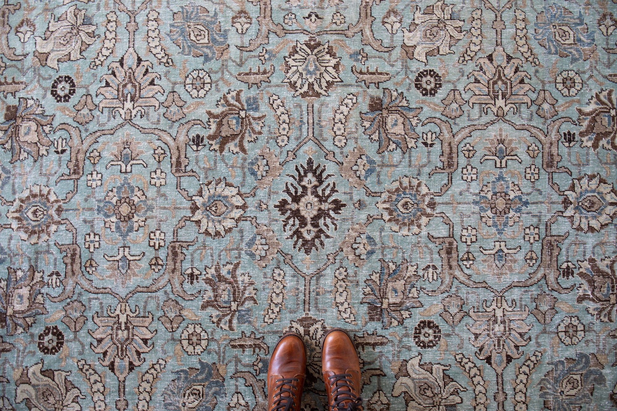 ZAMIRA (9 x 13) – The Vintage Rug Shop