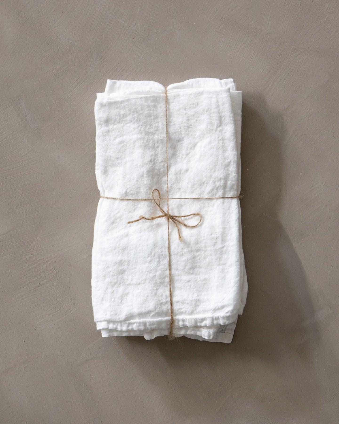 Simple Linen Napkins - Set of 4, Light Grey at Design Within Reach